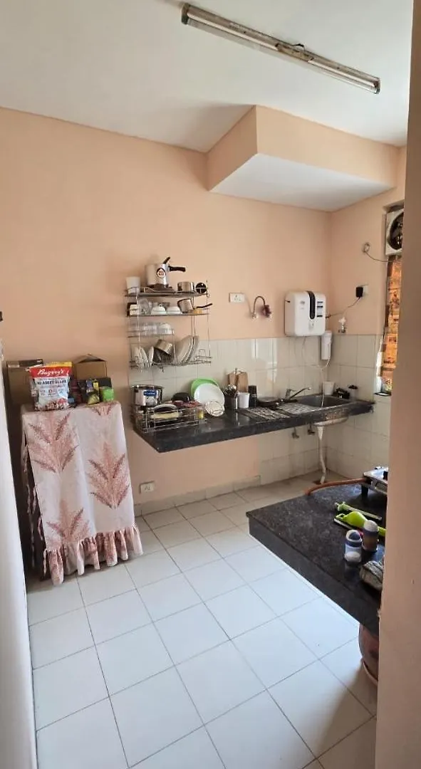 2Bhk Kitchen Wi-Fi Vatika Διαμέρισμα Γκουργκάον